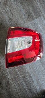 Škoda Rapid liftback - orig. zadní světlo