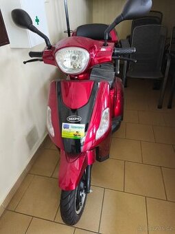 Elektrická tříkolka/invalidní vozík (skútr) Selvo 31000/EB