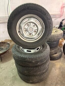 Prodám Sadu Disky s Pneu 5x160 ,Ford Transit,Letní Pneu