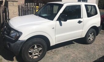 Mitsubishi Pajero 2.5 TDi