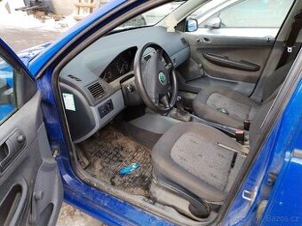 Prodám jen díly na Škoda fabia 1.2/1.4