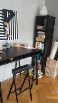 Psací stůl IKEA