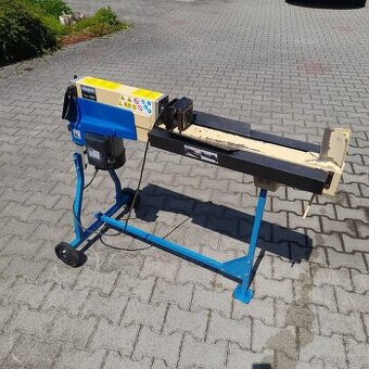 Štípačka na dříví+stojan+klín