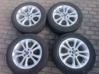 311. Originál ALU kola Ford (Kuga) 5x108 R17 s TPMS