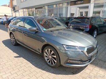 Škoda Octavia 4 iV Combi Style 1.4TSI 150kW 96tkm Virtu ACC