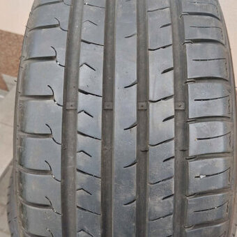 GUMY 205/45/17