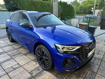 Audi Q8 e-tron, 55 PC3.33M velká výbava 22kW nabíjení záruka