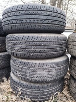 Letní pneumatiky 195/65 R15.