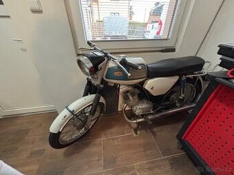 Jawa 90