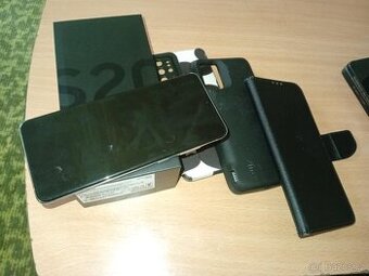 Samsung s20+,8/128gb