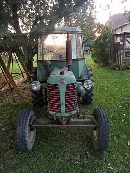 Traktor Zetor