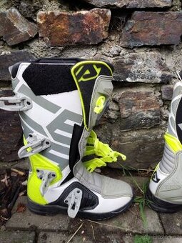 MX boty