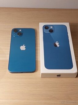 iPhone 13 128GB 80% baterie modrý Perfektní