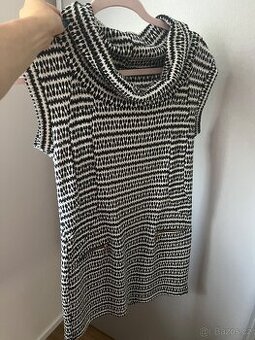 Krásné svetrové šaty 36