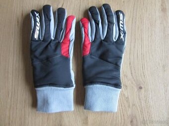 PRODÁM NOVÉ DÁMSKÉ BĚŽKAŘSKÉ RUKAVICE VEL.6 ZN.SWIX