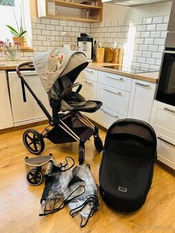 Cybex Priam Koi limitovaná edice