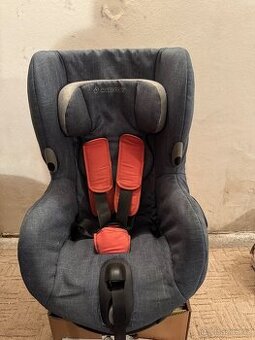 Maxi-Cosi Axiss - dětská otočná autosedačka