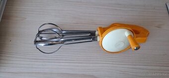 Retro GLORIA ruční metličkový šlehač (NDR)