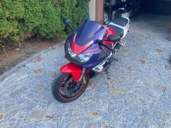 Honda CBR 929RR Fireblade