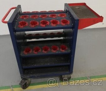 Pojízdný vozík na CNC nástroje s vybavením ISO 30