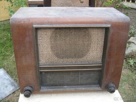 rádio MINERVA 405W - 1939 1300kč