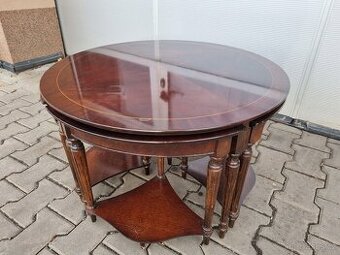 Konferenční stůl styl Chesterfield