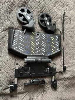 Stupátko k dětskému kočárku