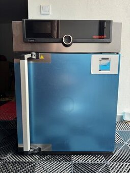 Prodám horkovzdušný sterilizátor Mennert SF55 - 1