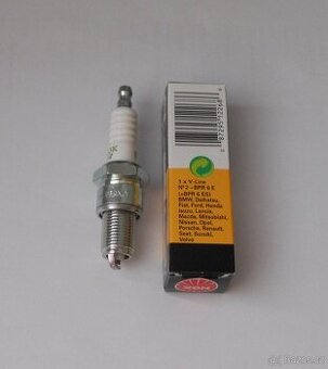 Zapalovací svíčky NGK: N2BPR6E. Komplet, NOVÉ.