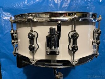 Sonor AQ1