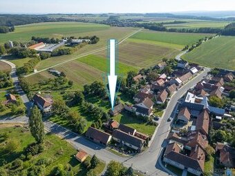 Prodej stavebního pozemku a zahrady Ochoz