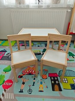 Dětský stůl a dvě židle Ikea Latt