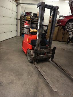 Desta MV12B LPG vysokozdvižný vozík vzv