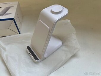 Bezdrátová nabíječka pro telefony 3v1