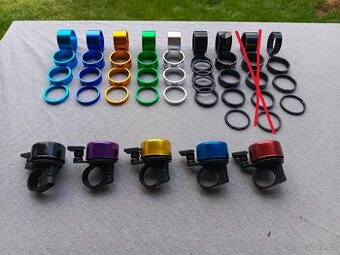 Podložky hlavového složení, zvonečky na kolo