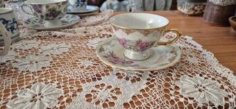 Krásné porcelánové hrníčky s podšálky 3 ks