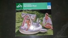 Bazének s vodotryskem