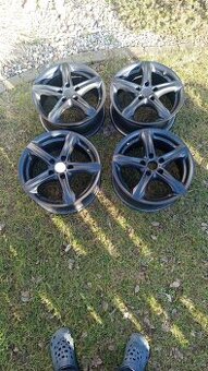 Alu kola AEZ R16x7j et38 5x112