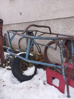 Prodám rám  zetor 4011
