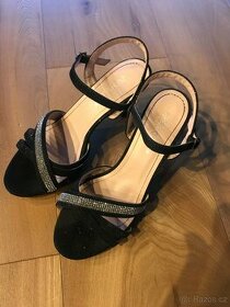 Elegantní sandály - 1