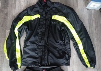 Kvalitní pánský komplet na motorku
Büse vel.XXL(56)