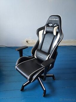 Křeslo DX Racer