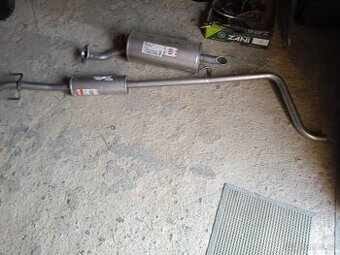 Výfuk Toyota Yaris 1.1