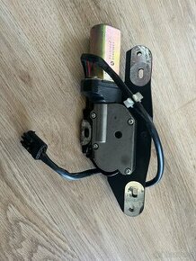 BMW E39 zamek 5. dveri touring