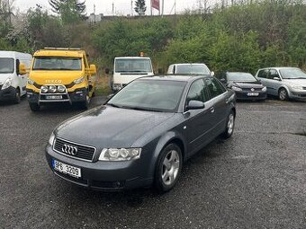 A4 3.0 i sedan