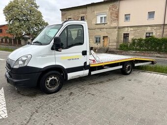Iveco Daily 2.3 Odtahovka, 239 000km automat