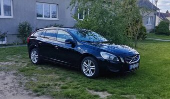 Volvo V60 2.0 D4 2012 - 1