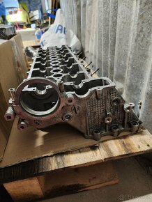 Hlava Díly Bmw motoru m57n 160kw 3.0D