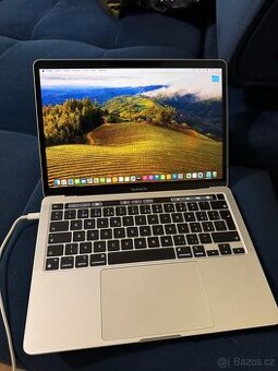 MacBook Pro M2 2022