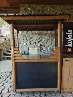 🏕️ Mobilní stánek na prodej občerstvení